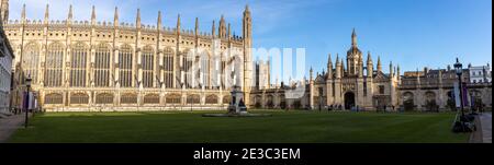 Panoramablick auf das King's College Cambridge, das 1441 von König Heinrich VI. Gegründet wurde Stockfoto