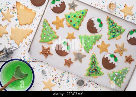 Hausgemachte Weihnachtsgebäck und Zutaten Stockfoto