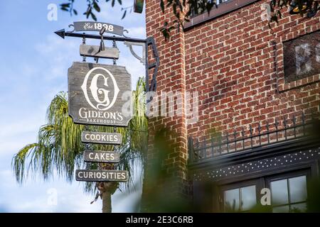 Gideon's Bakehouse ist eine viktorianische Bäckerei, die für ihre riesigen Kekse und leckeren Kuchen bekannt ist. Stockfoto