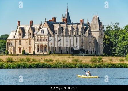 Die Château de la Gascherie am Ufer des Flusses Erdre ist eine typische 'Folie' der reichen Familie Nantes, Frankreich Stockfoto