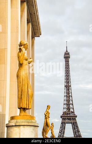 Der Eiffelturm vom Palais de Chaillot in Trocardero, Frnace aus gesehen Stockfoto