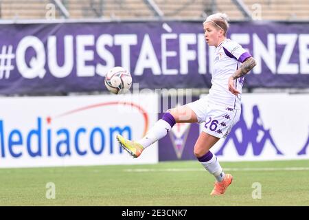 Firenze, Italien. Januar 2021. Firenze, Italien, Gino Bozzi Stadion, 17. Januar 2021, Lana Clelland (Fiorentina Femminile) während ACF Fiorentina femminile vs San Marino Academy - Italienischer Fußball Serie A Frauenspiel Credit: Lisa Guglielmi/LPS/ZUMA Wire/Alamy Live News Stockfoto