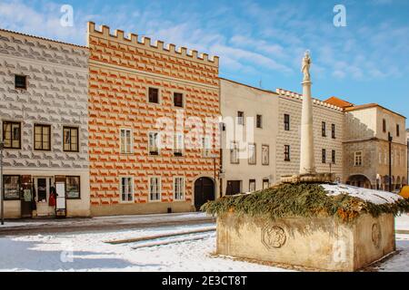 Slavonice, Tschechische republik, kleine charmante Stadt in Südböhmen.Fassaden mit reich verzierten Sgraffiti, Freskenmalerei.Renaissance historische Häuser Stockfoto