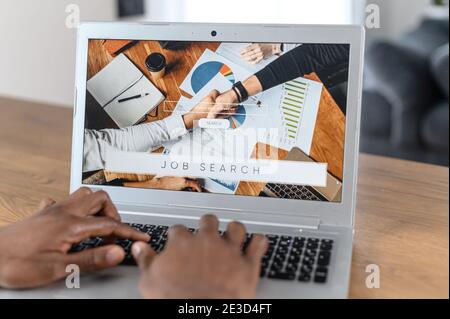 Afrikaner, Mann, Unternehmen, arbeitslos, Suche Stockfoto