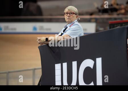 UCI Chief Official Noreen Landis der USA Uhren-Wettbewerb. UCI Track Cycling World Cup, Milton, Ontario, 26. Januar 2020 Stockfoto