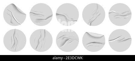 Realistischer zerknitterter Papieraufkleber. Runde Kleber runde zerknittert 3d-Aufkleber. Geklebte runde zerknitterte Etiketten Vektor-Illustration-Set Stock Vektor