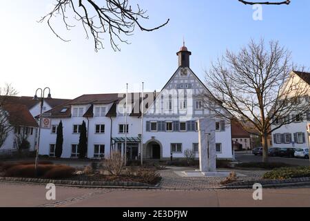 DEUTSCHLAND, UHINGEN, KIRCHSTR., 25. MÄRZ 2018: Das Rathaus von Uhingen Stockfoto