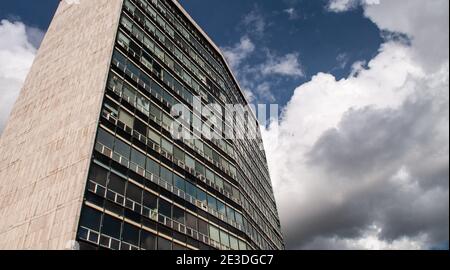 Glasgow, Schottland, Großbritannien - 21. Mai 2011: Der Hochhaus College of Building & Printing Tower des City of Glasgow College. Stockfoto