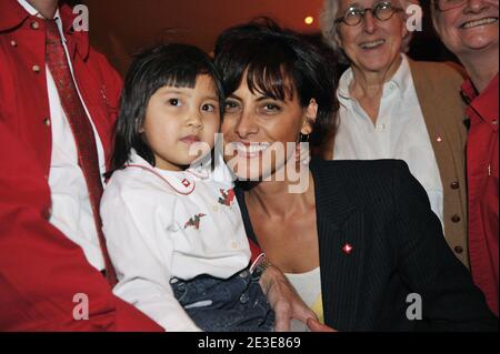 Ines De La Fressange nimmt an der Wahl von Bebe Cadum 2009 in Paris, Frankreich, am 20. Januar 2009 Teil. Foto von Giancarlo Gorassini/ABACAPRESS.COM Stockfoto