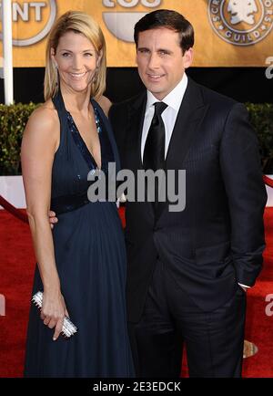 Steve Carell und Nancy Walls kommen zur 15. Annual Screen Actors Guild Awards Zeremonie, die am 25. Januar 2009 im Shrine Auditorium in Los Angeles, CA, USA, abgehalten wird. Foto von Lionel Hahn/ABACAPRESS.COM Stockfoto