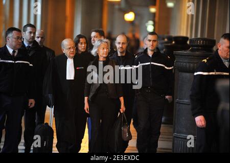 Stephane Colonna, der Bruder von Yvan Colonna, kommt am 9. Februar 2009 in das Pariser Gerichtsgebäude, um am Prozess von Yvan Colonna in Paris teilzunehmen. Foto von Mousse/ABACAPRESS.COM Stockfoto