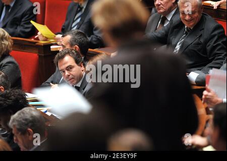 Der französische Juniorminister für Industrie und Verbraucherschutz, Regierungssprecher Luc Chatel während der wöchentlichen Sitzung bei der Nationalversammlung in Paris, Frankreich, am 10. Februar 2009. Foto von Mousse/ABACAPRESS.COM Stockfoto