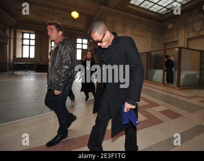 Joey Starr Arrive a la 10e chambre correctionnelle du Tribunal de Grande Instance de Paris, France le 13 fevrier 2009. Joey Starr est soupconne d'avoir porte des coups a sa compagne Leila Dixmier. Foto von Mousse/ABACAPRESS.COM Stockfoto