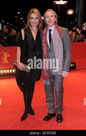 Regisseur Harald Zwart und seine Frau Veslemoy besuchen die Premiere von 'Pink Panther 2' im Rahmen der 59. Berliner Filmfestspiele am 13. Februar 2009 im Berlinale Palast in Berlin. Foto von Mehdi Taamallah/ABACAPRESS.COM Stockfoto