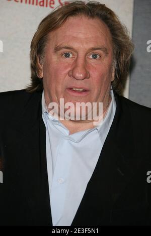 Schauspieler Gerard Depardieu bei der Vorführung von Claude Chabrols neuestem Film 'Bellamy', um Chabrols 50-jährige Karriere am 19. Februar 2009 im Park Hyatt Vendome Hotel in Paris, Frankreich, zu feiern. Foto von Denis Guignebourg/ABACAPRESS.COM Stockfoto