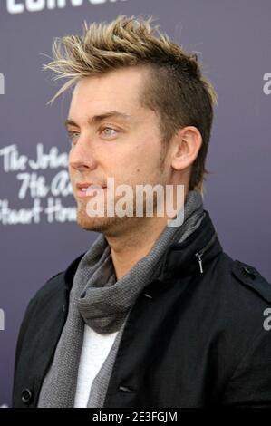 Lance Bass kommt in Bring your Heart to Our House: The John Varvatos and Converse 7th Annual Stuart House Benefit, John Varvatos Botique, West Hollywood, Kalifornien. März 2009. (Im Bild: Lanze Bass). Foto von Baxter/ABACAPRESS.COM Stockfoto