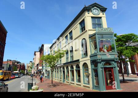 Portland Arts District das H. H. H. Hay Building wurde 1820 an der Ecke der Free Street und Congress Street im Herzen des Arts District von Portland erbaut Stockfoto