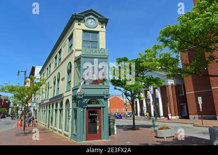 Portland Arts District das H. H. H. Hay Building wurde 1820 an der Ecke der Free Street und Congress Street im Herzen des Arts District von Portland erbaut Stockfoto