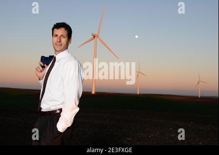 Blick auf das Shiloh II Windprojekt in Rio Vista, Kalifornien, USA am 9. Januar 2009. Das Windkraftwerk Shiloh ist ein Windpark, der mittlerweile Hunderte von Windenergieanlagen umfasst. Foto von Lionel Hahn/ABACAPRESS.COM Stockfoto