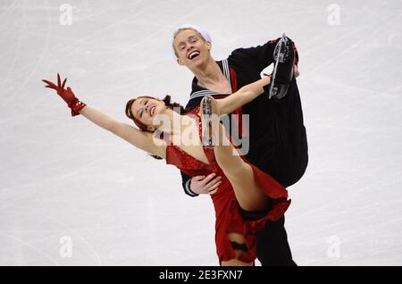 Emily Samuelson und Evan Bates aus den USA treten am 26. März 2009 bei den World Figure Skating Championships 2009 im Staples Center in Los Angeles, CA, USA, an. Foto von Lionel Hahn/ABACAPRESS.COM Stockfoto