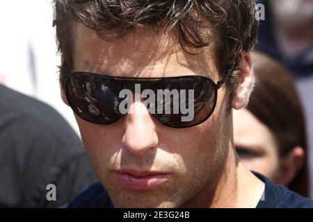 Bordeaux-Fußballspieler Yoann Gourcuff am 31. Mai 2009 auf dem Quinconces Platz in Bordeaux, Frankreich, nachdem sie am 30. Mai 2009 in Caen ihr Spiel der französischen First League Soccer Final gegen Caen gewonnen hatten. Bordeaux holte ihren ersten französischen Meistertitel in der Liga seit 10 Jahren, nachdem er am letzten Tag der Saison 1-0 gewonnen hatte. Foto von Patrick Bernard/ABACAPRESS.COM Stockfoto