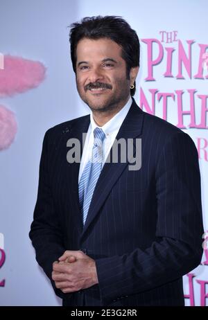 Schauspieler Anil Kapoor nimmt am 3. Februar 2009 an der Premiere von 'The Pink Panther 2' im Ziegfeld Theater in New York City, USA Teil. Foto von Gregorio Binuya/ABACAUSA.COM (im Bild: Anil Kapoor) Stockfoto