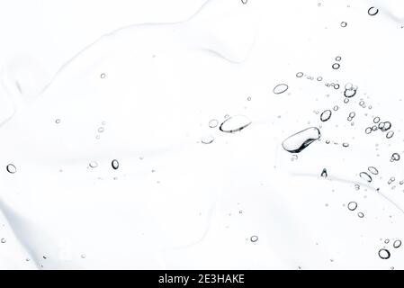 Transparentes Gel auf weißem Hintergrund. Stockfoto