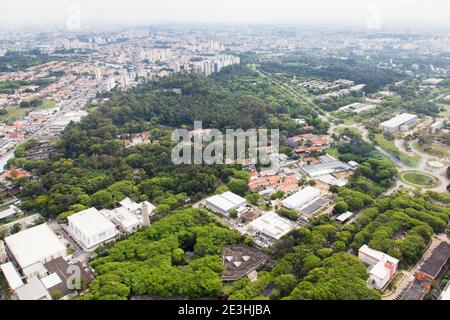 Luftaufnahme des Campus der Universität von São Paulo - Brasilien Stockfoto