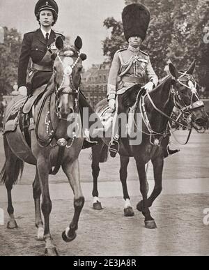 EDITORIAL NUR Prinzessin Elizabeth von York und der Herzog von Gloucester bei der Zeremonie von Trooping the Color, 1949. Prinzessin Elisabeth von York, 1926 - 2022, zukünftige Elisabeth II., Königin des Vereinigten Königreichs. Prinz Henry, Duke of Gloucester, 1900 – 1974. Onkel von Prinzessin Elizabeth. Aus dem Königin-Elisabeth-Krönungsbuch, veröffentlicht 1953. Stockfoto