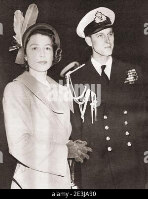 EDITORIAL NUR Prinzessin Elizabeth gesehen hier mit dem Herzog von Edinburgh in Malta im Jahr 1949. Prinzessin Elisabeth von York, 1926 - 2022, zukünftige Elisabeth II., Königin des Vereinigten Königreichs. Prinz Philip, Herzog von Edinburgh, geboren Prinz Philip von Griechenland und Dänemark,1921-2021. Ehemann von Königin Elisabeth II. Aus dem Vereinigten Königreich. Aus dem Königin-Elisabeth-Krönungsbuch, veröffentlicht 1953. Stockfoto