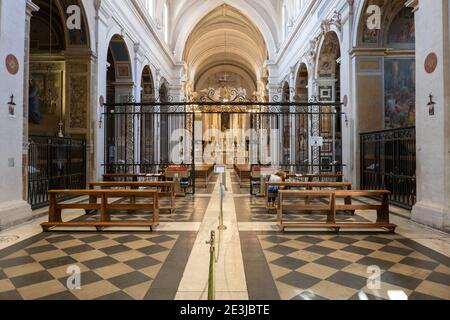 Trinita dei Monti Kirche Innenraum in der Stadt Rom, Italien Stockfoto