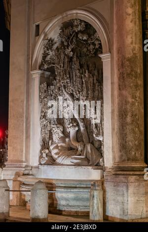 Fluss Tiber Brunnen von Quattro Fontane (die vier Brunnen) bei Nacht in der Stadt Rom, Italien, 16. Jahrhundert spätRenaissance Kunstwerk von Domenico Fo Stockfoto