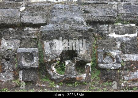 Belize, Altun Ha, Plaza B, Tempel der Maueraltäre (auch bekannt als Tempel des Sonnengottes) Stockfoto