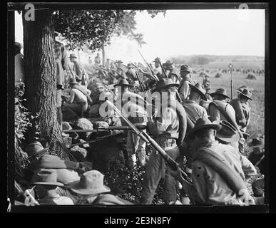 Marines während reenactment von Pickett Kostenlos in der Schlacht von Gettysburg. Pennsylvania Stockfoto