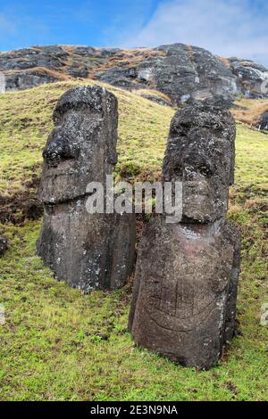 Moai bei Rano Raraku , die Moai Fabrik auf der Osterinsel, Chile Stockfoto