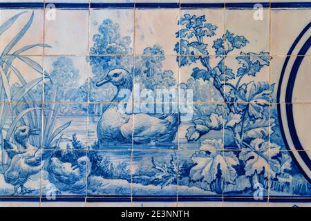 Azulejos Dekoration Wände in Estai Palace Garten, Estai, Loule, Faro Bezirk, Algarve, Portugal Stockfoto