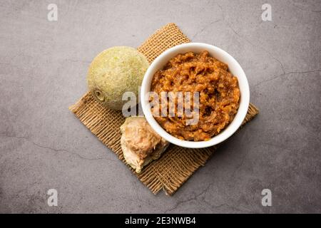 Wood Apple oder Kavath Chutney ist sauer und süß Beilage Rezept aus Indien Stockfoto