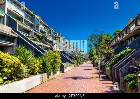 Alexandra Road Estate Gebäude im Brutalistischen Stil in Swiss Cottage, London, UK Stockfoto