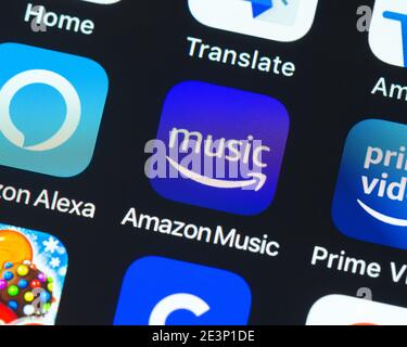 Amazon Music App-Symbol auf dem Apple iPhone-Bildschirm. Amazon Music ist eine Musik-Streaming-Plattform und Online-Musik-Shop von Amazon betrieben. Stockfoto