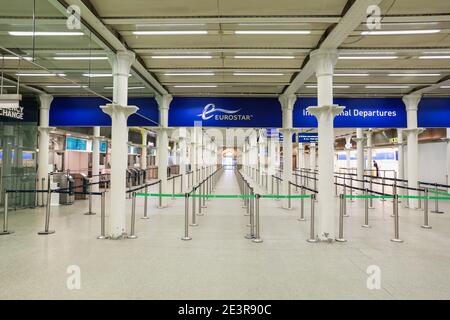 London, Großbritannien. Januar 2021, 19. Eurostar International Departures Zugterminal leer wegen Sperre am St. Pancras International. Quelle: Waldemar Sikora Stockfoto