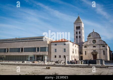 Kirche der Heiligen Maria und Benediktinerkloster und Archäologisches Museum, Zadar, Dalmatien, Kroatien Stockfoto