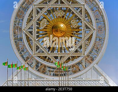 Das größte Indoor-Riesenrad der Welt im Alem Kultur- und Unterhaltungszentrum in der Hauptstadt Ashgabat, Turkmenistan Stockfoto