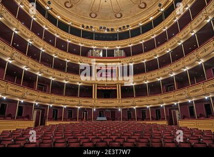 Interieur des Solis Theater / Teatro Solís, Theater / Konzertsaal im Stadtzentrum der Hauptstadt Montevideo, Uruguay Stockfoto