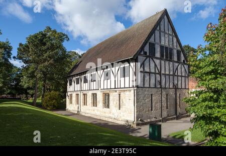 Das Hospitium, ursprünglich Teil der St Mary's Abbey in York, wird heute als Veranstaltungsort für Hochzeiten und Veranstaltungen genutzt Stockfoto