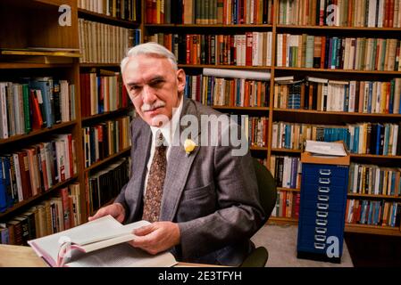 Baron Alan Bullock Historiker Master of St Catherines College Oxford Schriftsteller Hitlers EINE Studie in Tyrannei,1977 Stockfoto