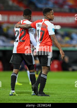 ROTTERDAM, NIEDERLANDE - JANUAR 20: Luis Sinisterra von Feyenoord, Lutsharel Geertruida von Feyenoord während des niederländischen KNVB Cup-Spiels zwischen Feyenoord Stockfoto