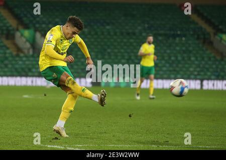 Norwich, Großbritannien. Januar 2021. Max Aarons of Norwich überquert den Ball während des Sky Bet Championship Matches in Carrow Road, Norwich Bild von Paul Chesterton/Focus Images/Sipa USA 20/01/2021 Credit: SIPA USA/Alamy Live News Stockfoto