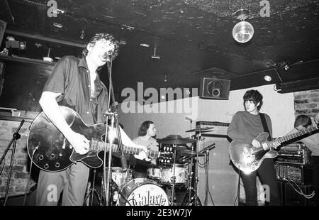 Galaxie 500 bei strandschnecken Nachtclub, Bedford, Großbritannien, Dezember 1989 12. Stockfoto