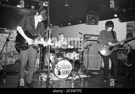 Galaxie 500 bei strandschnecken Nachtclub, Bedford, Großbritannien, Dezember 1989 12. Stockfoto