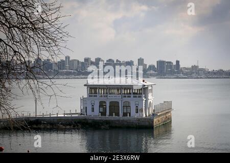 istanbul, Türkei - 18. Januar 2021 : Historischer Moda Pier Stockfoto